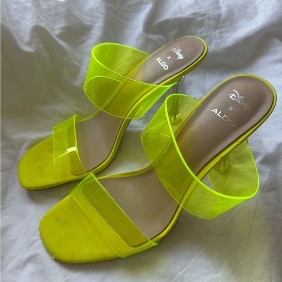 Disney x Aldo Yellow Cinderella Stepsister Jelly Open Toe Heels Size 7 - Picture 11 of 14